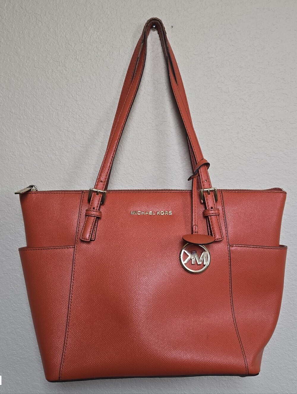 Michael Kors Jet Set orange tote